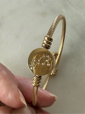 Erimish Gold-Tone Scorpio Zodiac Constellation Bangle/Wrap Bracelet New